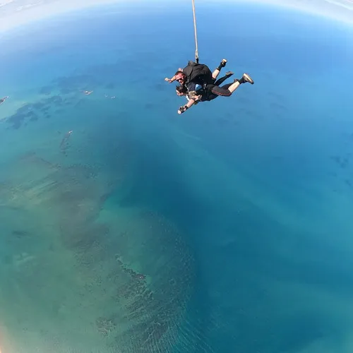 cairns_freefall4